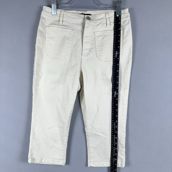 D Jeans Capri Womens Size 8 Mid Rise Light Wash Stretch Off White - Picture 9 of 10